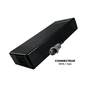 Chargeur 60V  67.2V / 2A (connecteur GX16-3p)